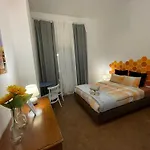 Barao 35 Hostel *