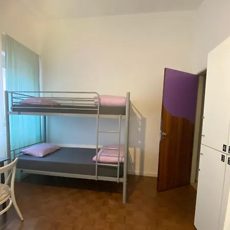 Hostel Barao 35 *